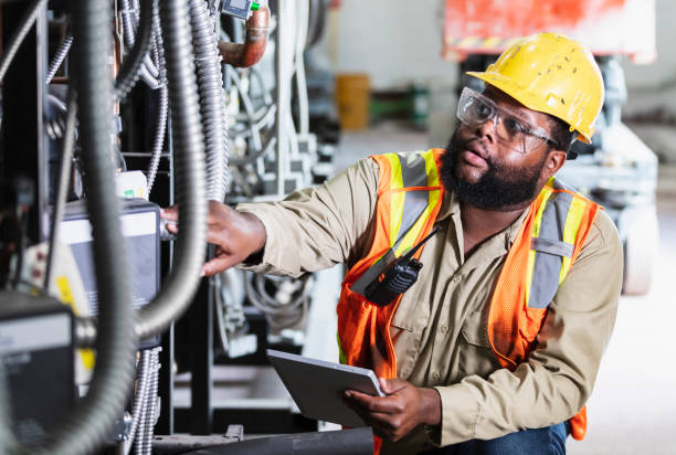 Best Affordable Emergency Electrician  in Port Neches, TX